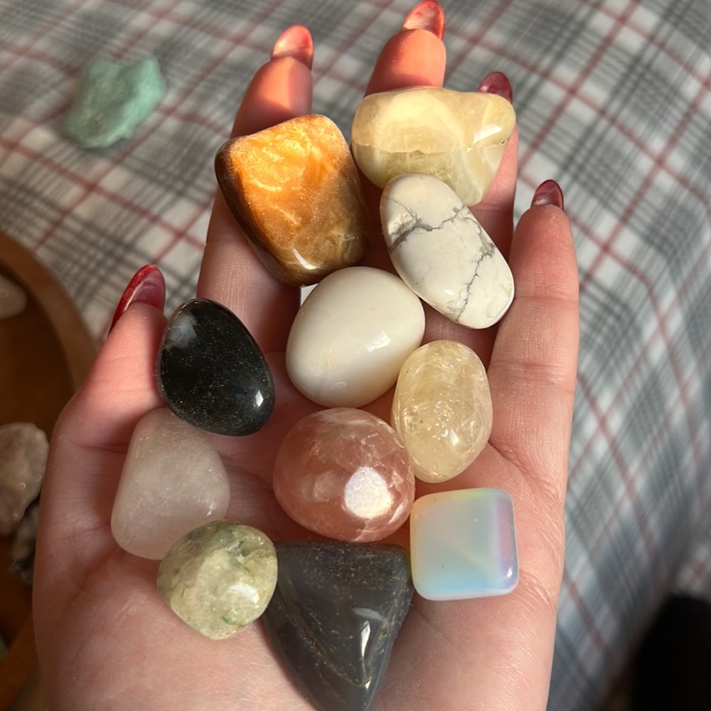 Tumbled Crystals